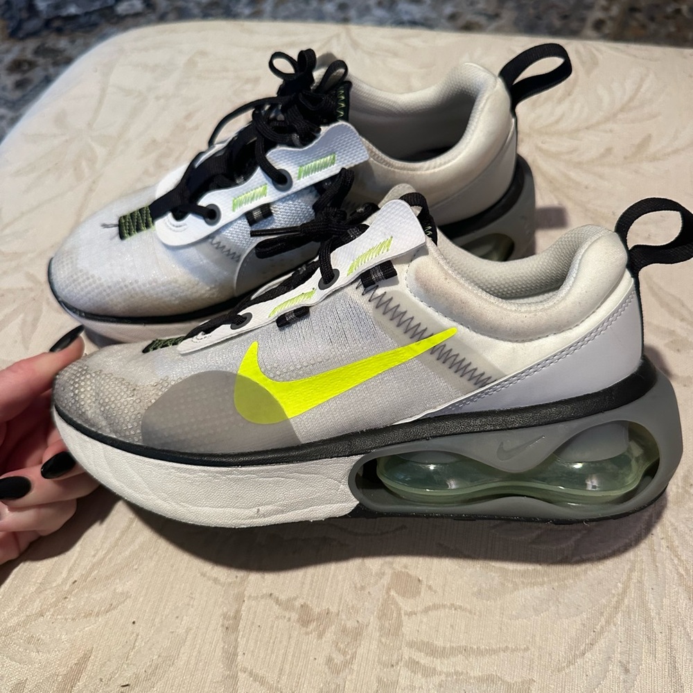 Nike Air Max - Youth Size 4